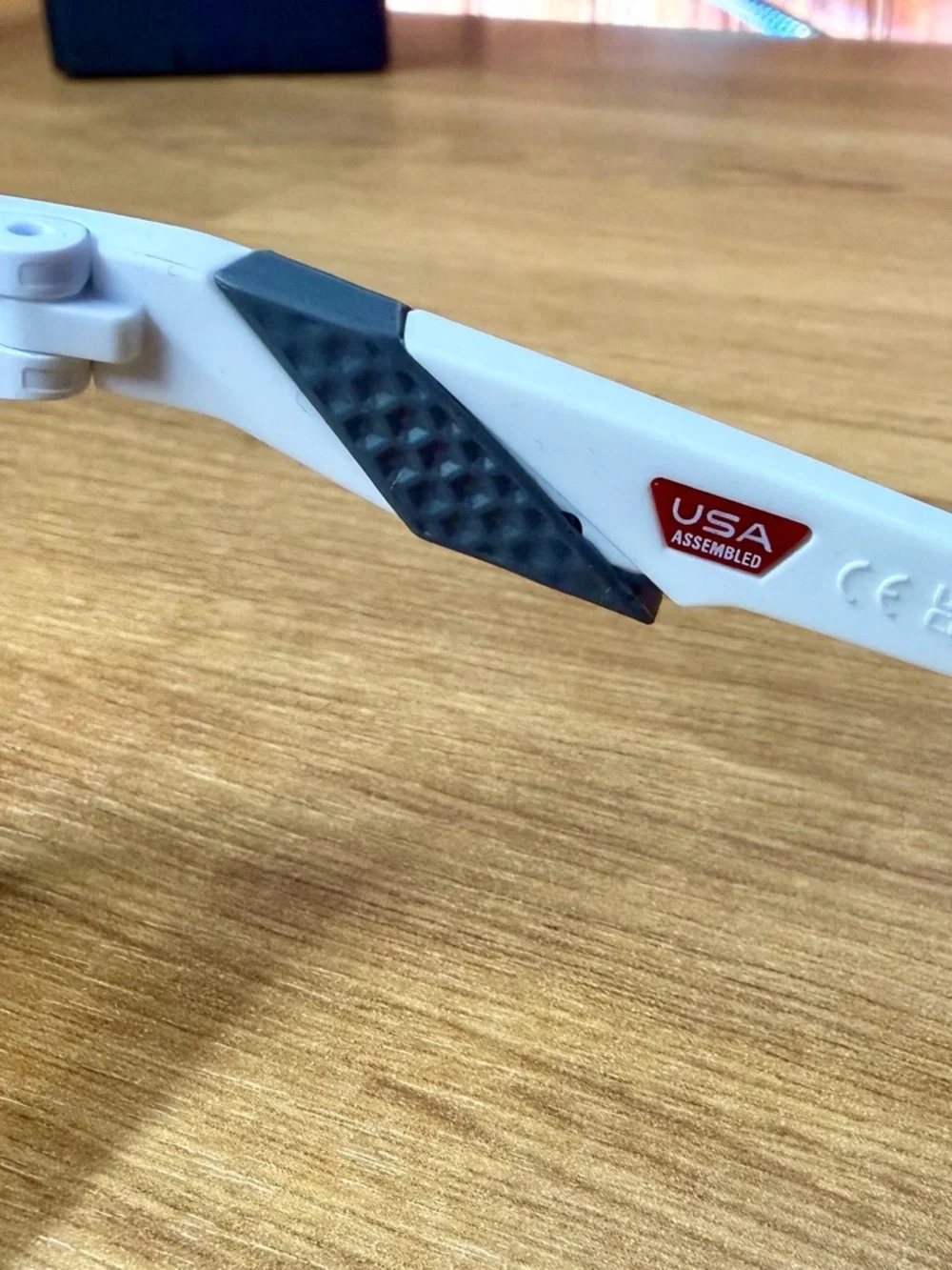 Oakley ENCODER  Prizm Field Lenses, 
Matte White Frame - Picture 5 of 6